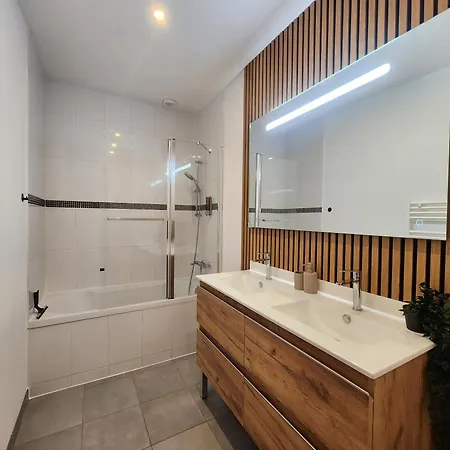 Le Plaisance De Merignac *